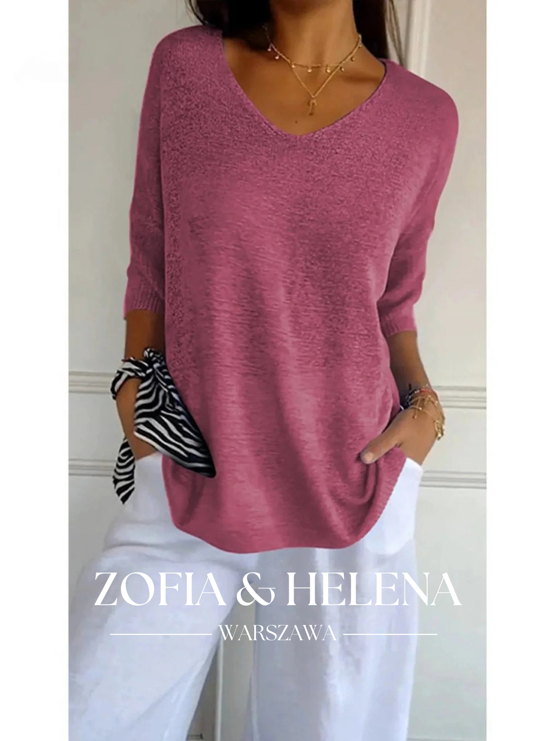 Damska bluzka dzianinowa z dekoltem w serek i rękawem 3/4 w jednolitym kolorze