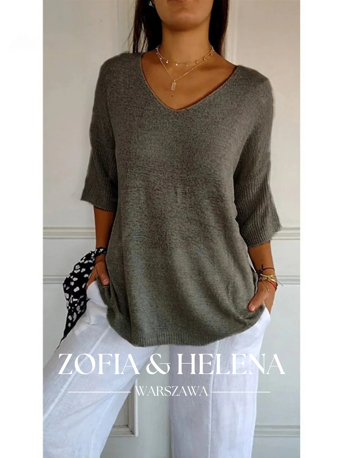 Damska bluzka dzianinowa z dekoltem w serek i rękawem 3/4 w jednolitym kolorze